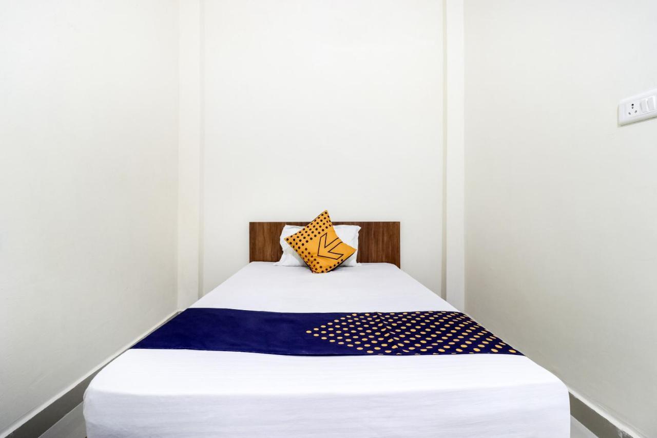 Oyo 40073 Yash Homestay Samarda Kaliāsot Eksteriør billede